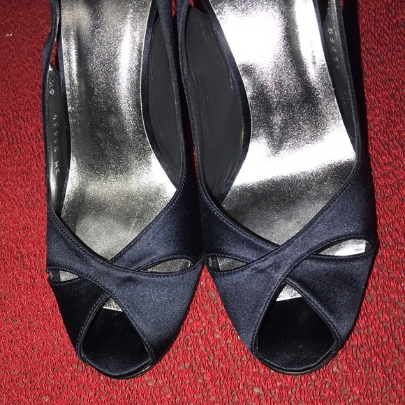 “Stuart Weitzman” Peep-Toe Heels 👠 (NEW)! - Picture 7 of 15